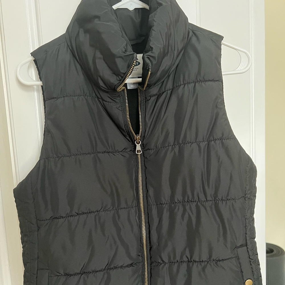 Old Navy puffer vest
